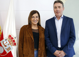 La presidenta de Cantabria y el alcalde de Valdeolea estudian crear un museo vinculado al arqueositio de Camesa-Rebolledo en Mataporquera