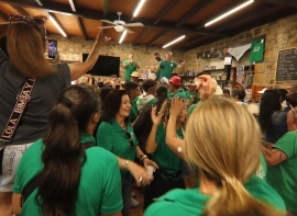 Requejo baja el tel�n de los festejos de San Pedro