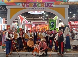 Requejo llev� el folclore campurriano a FITUR