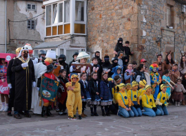 Requejo se visti� de Carnaval