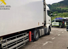 Sorprendido un camionero a 138 km/h con un veh�culo de gran tonelaje que dio positivo en cocaina  